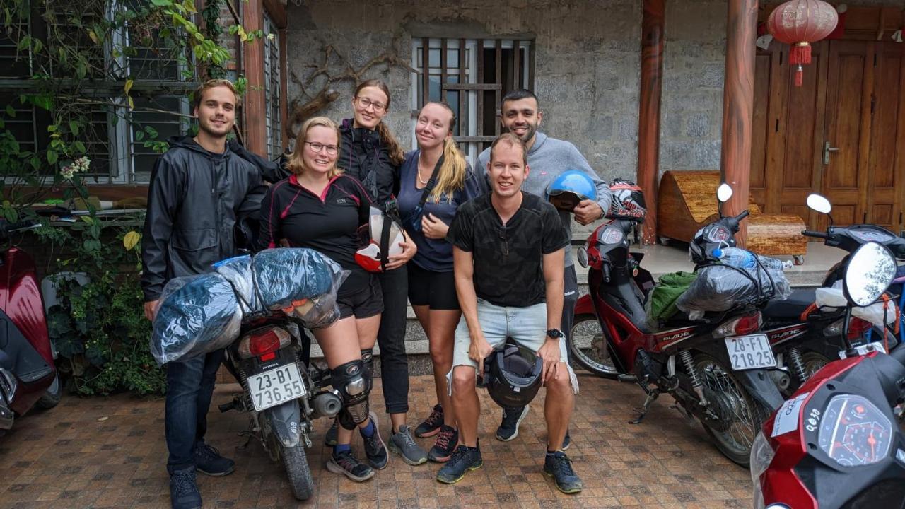 Ha Giang Safari Hostel & Motorbikes Exterior photo